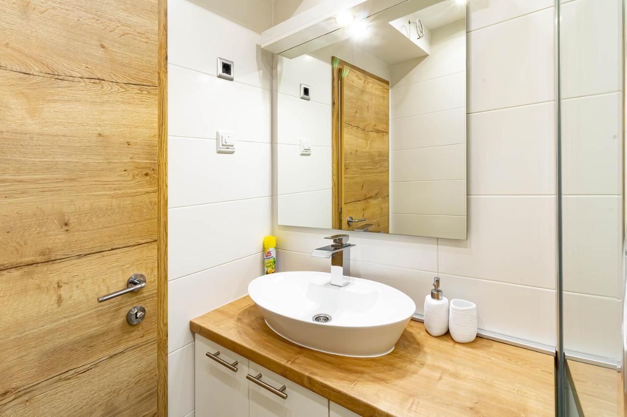 Apartments Marinici Rijeka - With Private Parking Exterior foto
